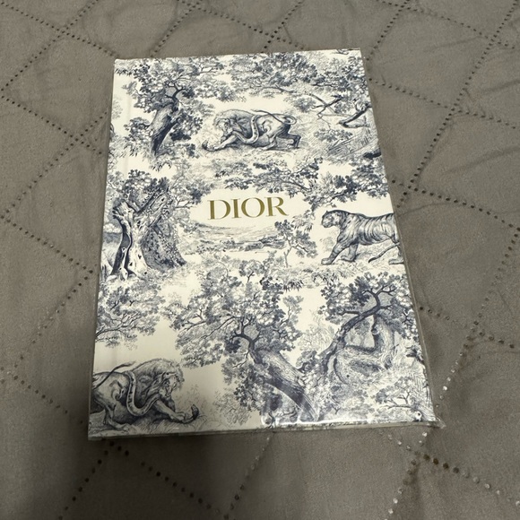Dior notebook - Picture 1 of 3